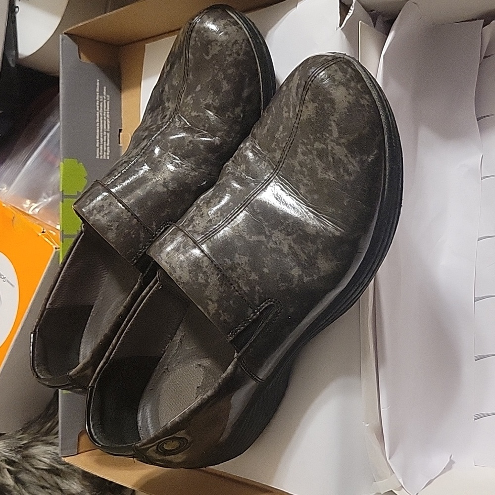 Dansko Work Wonders Coral Marble Patent Grey Clogs Sz 39